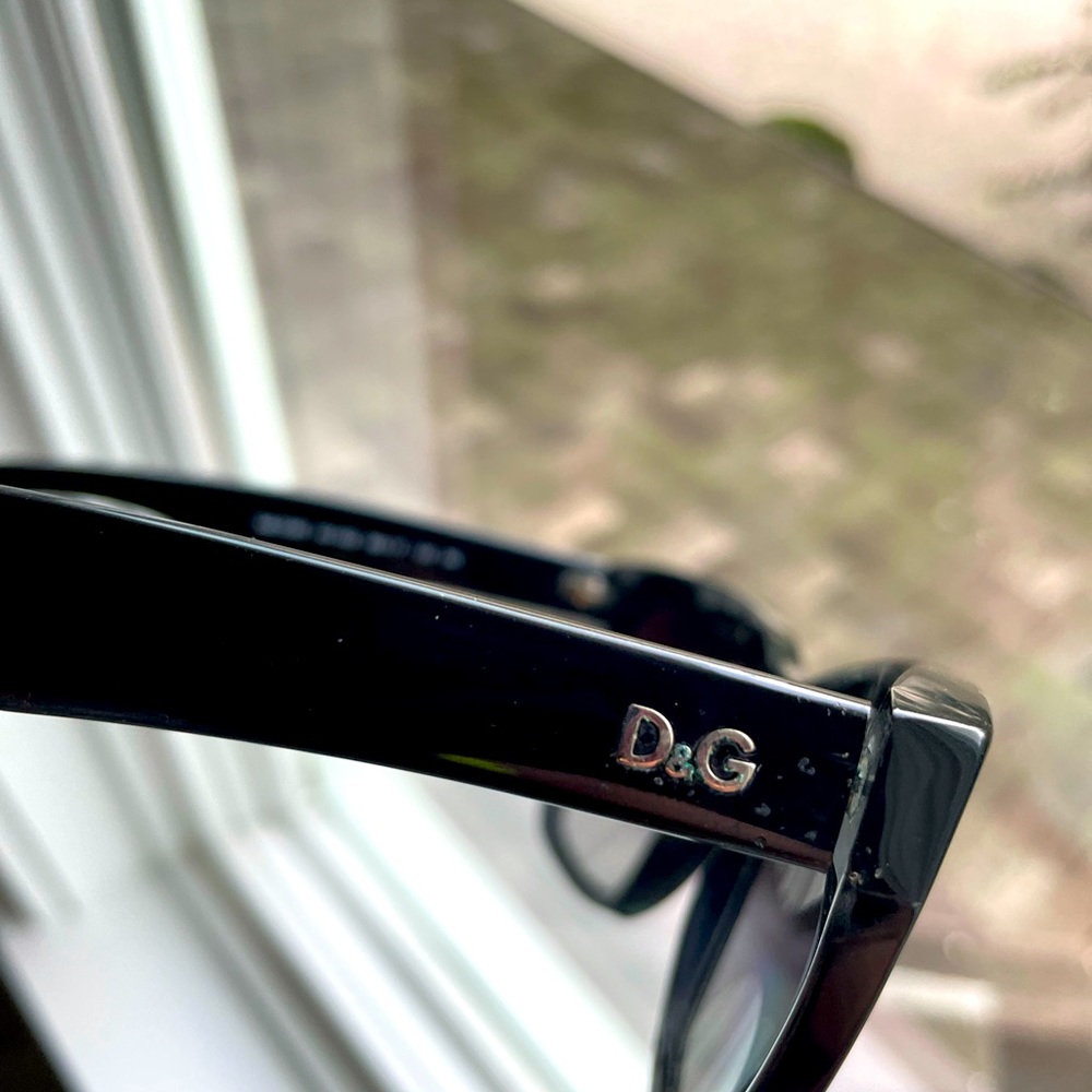 Authentic dolce and cabana sunglasses